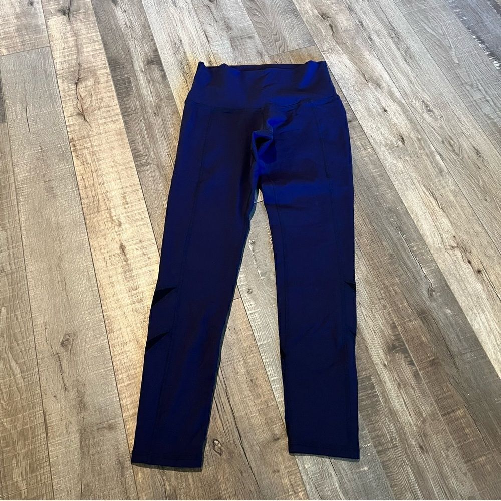Rese women’s leggings size M